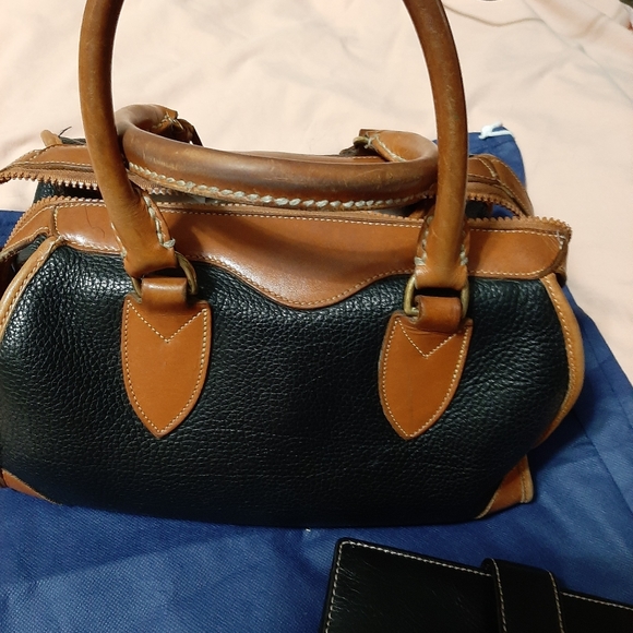 Pre-owned D&B bag & wallet - Picture 4 of 16